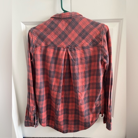 Urban Outfitters Plaid Shirt - Picture 3 of 3